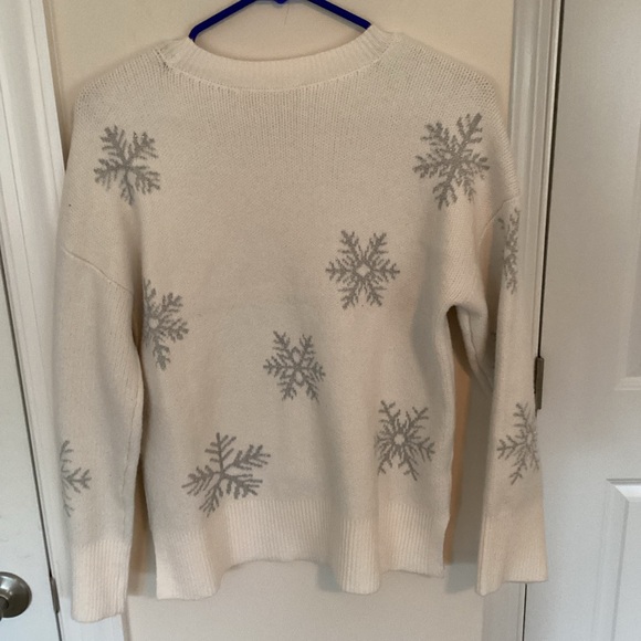 LOFT Cream Sweater with Gray Snowflake Pattern, petite XS - Picture 3 of 3